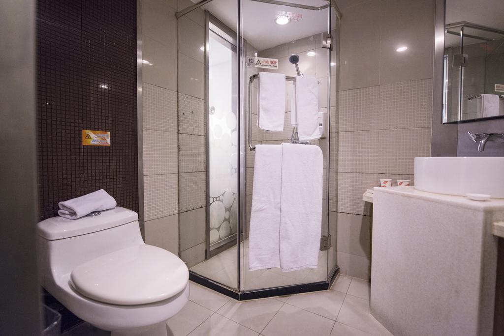 Motel Shanghai Hongqiao Beixinjing Metro Station Tianshan Road 外观 照片