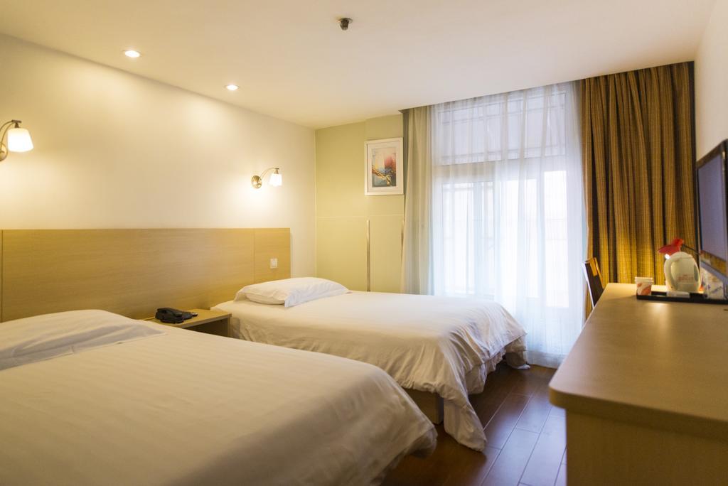 Motel Shanghai Hongqiao Beixinjing Metro Station Tianshan Road 外观 照片