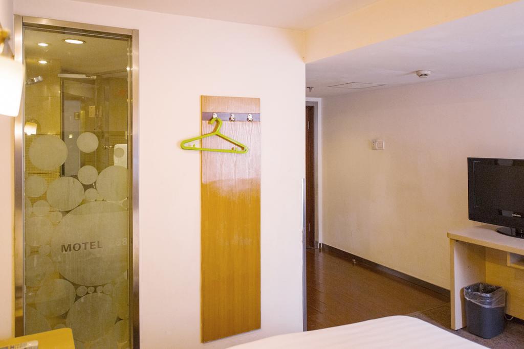 Motel Shanghai Hongqiao Beixinjing Metro Station Tianshan Road 外观 照片