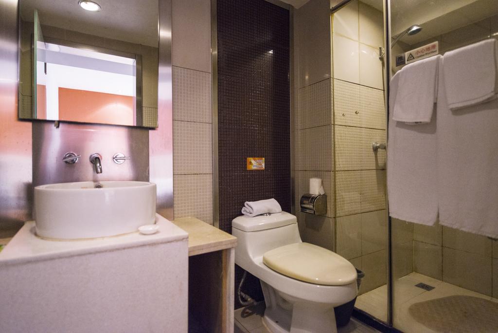 Motel Shanghai Hongqiao Beixinjing Metro Station Tianshan Road 外观 照片